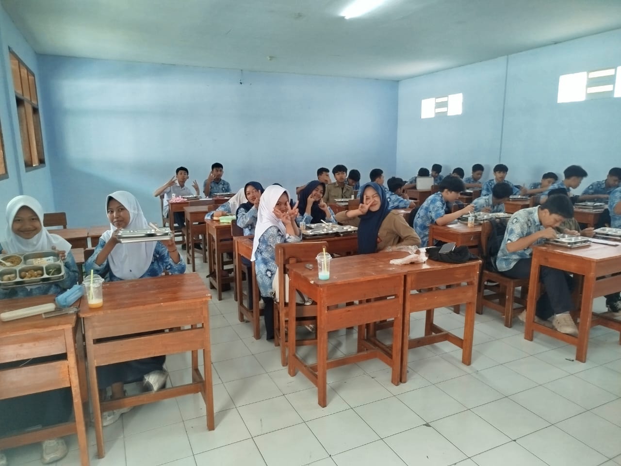 kebersamaan itu saat makan juga bisa